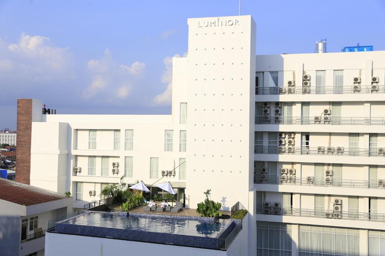 Luminor Hotel Purwokerto By Wh Exterior foto